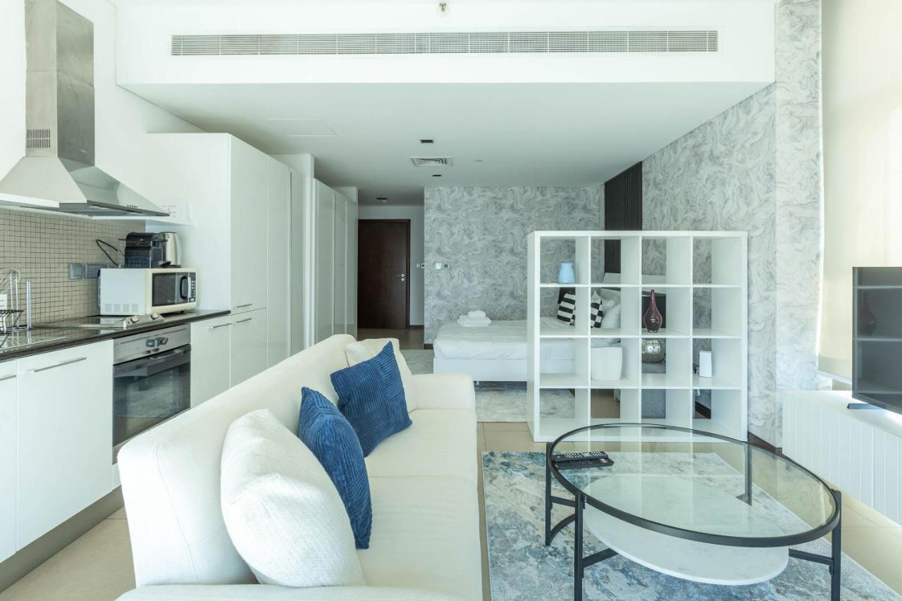 Nasma Luxury - White Haven With Charming Cityscape Views Dubai