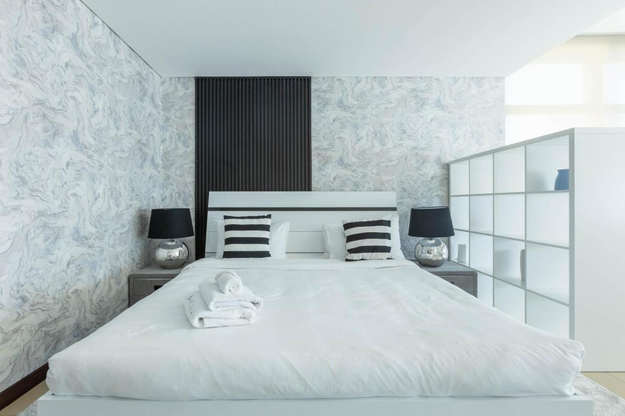 Apartment Nasma Luxury - White Haven With Charming Cityscape Views